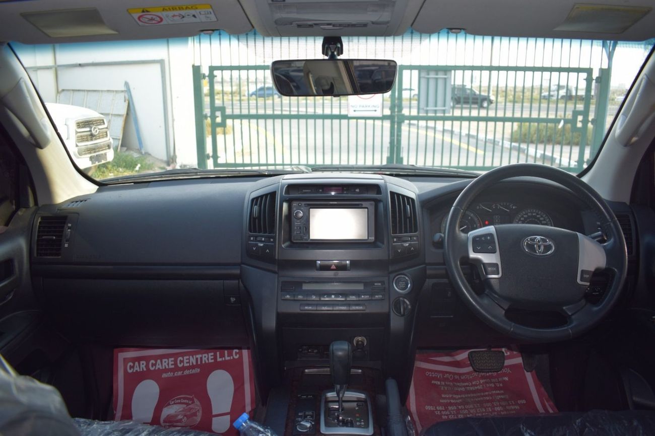 Toyota Land Cruiser GXR GT 4.6L 4WD 2015 TOYOTA LAND CRUISER GXL V8