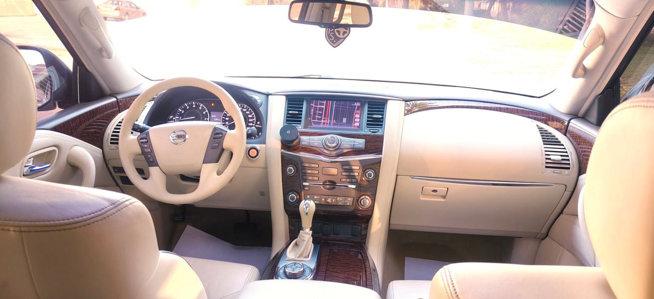 Nissan Patrol SE T3 DVD