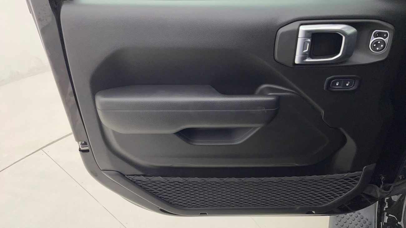 جيب رانجلر UNLIMITED SPORT 3.6 | بدون دفعة مقدمة | اختبار القيادة في المنزل