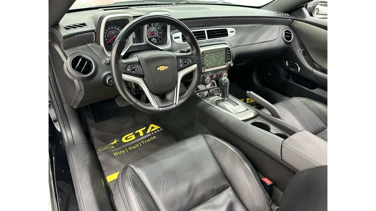 Chevrolet Camaro 2014 Chevrolet Camaro RS V6, Service History, Very Low Kms, Excellent Condition, GCC