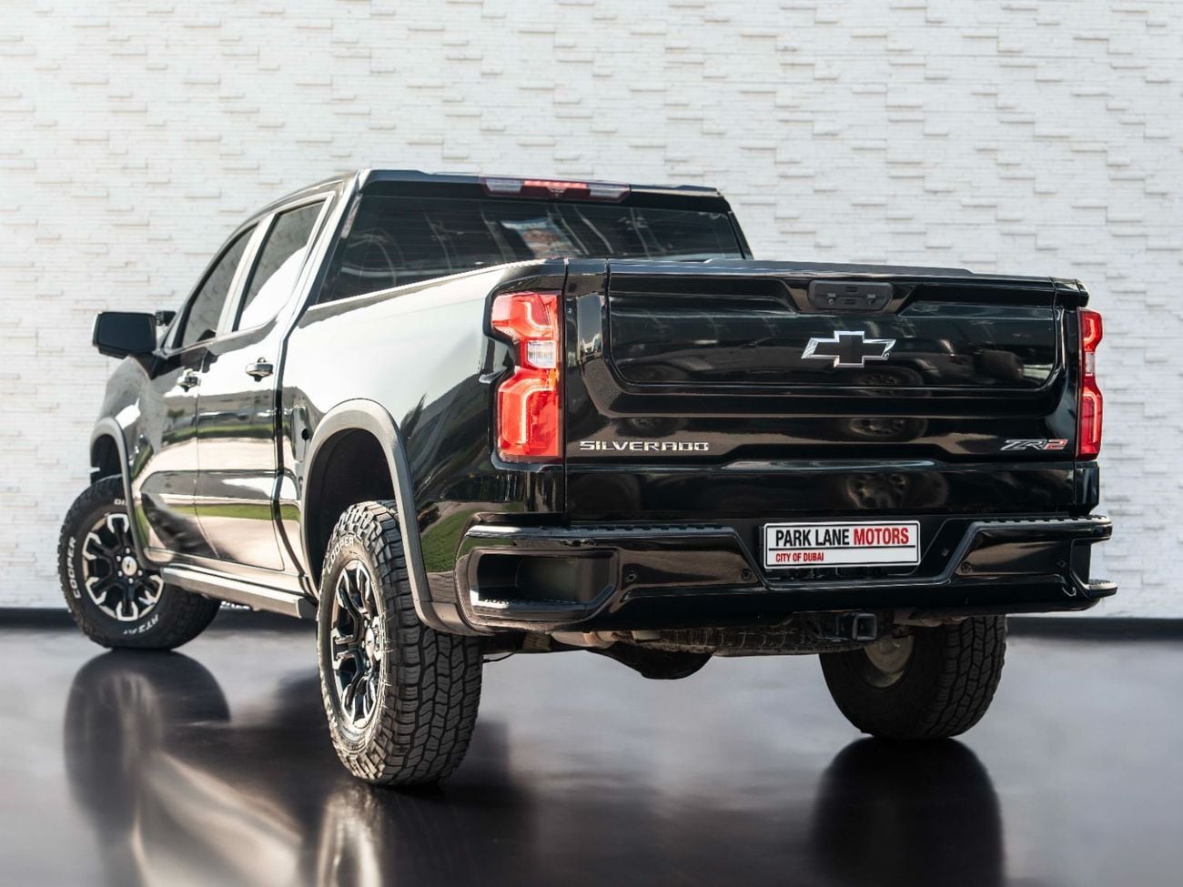 شيفروليه سيلفارادو 1500 ZR2 CREW CAB