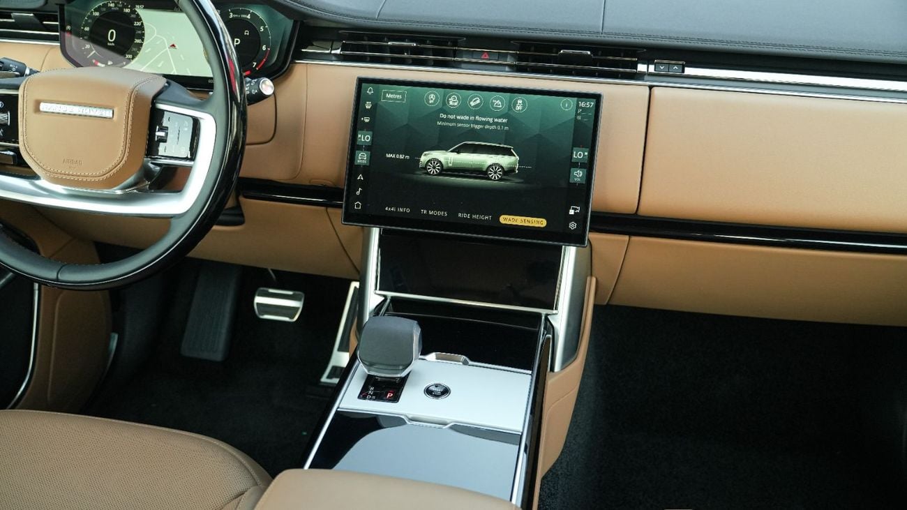 Land Rover Range Rover HSE P400 White - Tan 2026MY Export Only