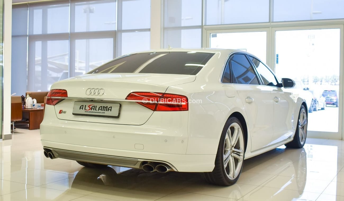 Audi S8