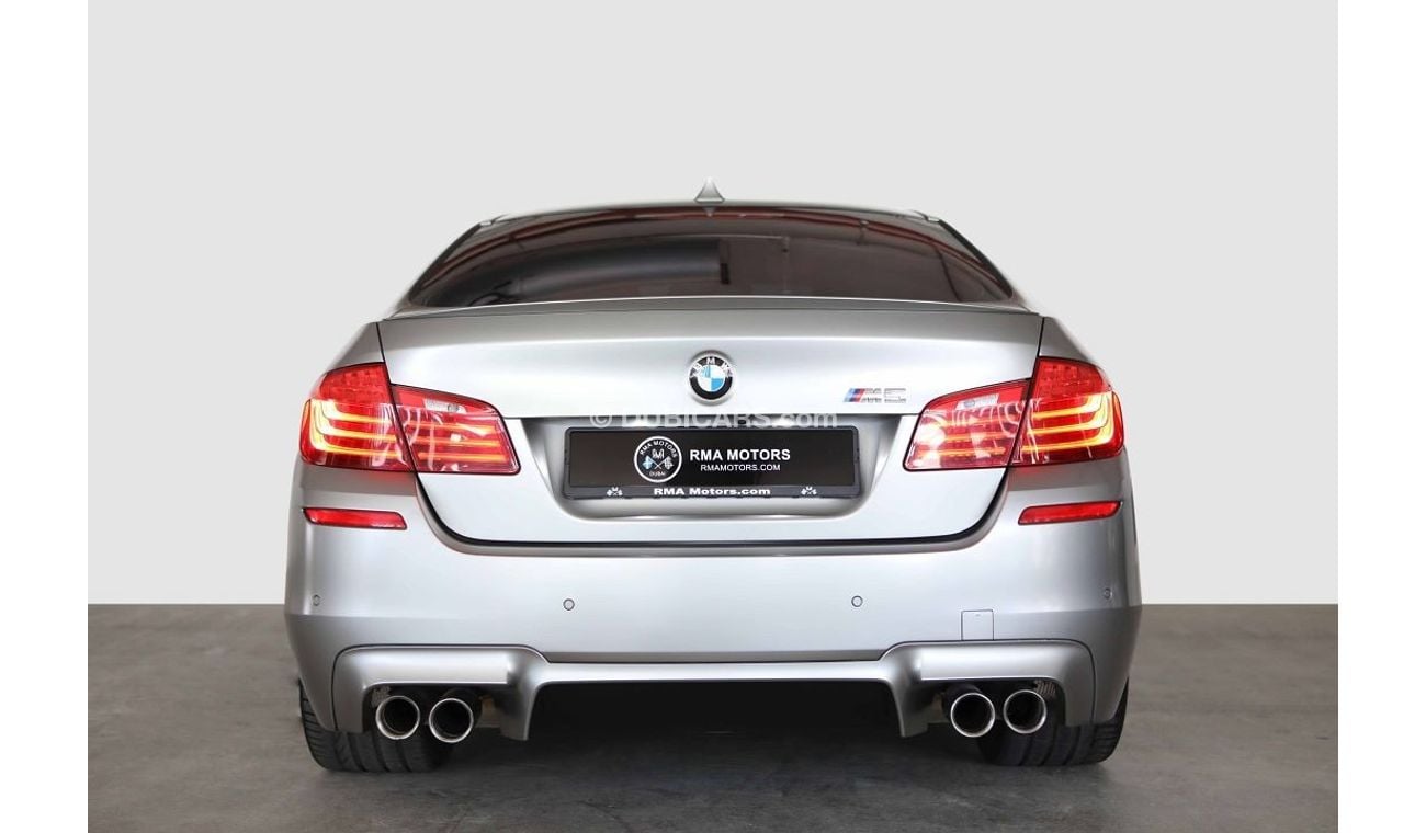 بي أم دبليو M5 2015 BMW M5 30 Jahre Edition (1 of 300 Worldwide! BMW Warranty & Service)