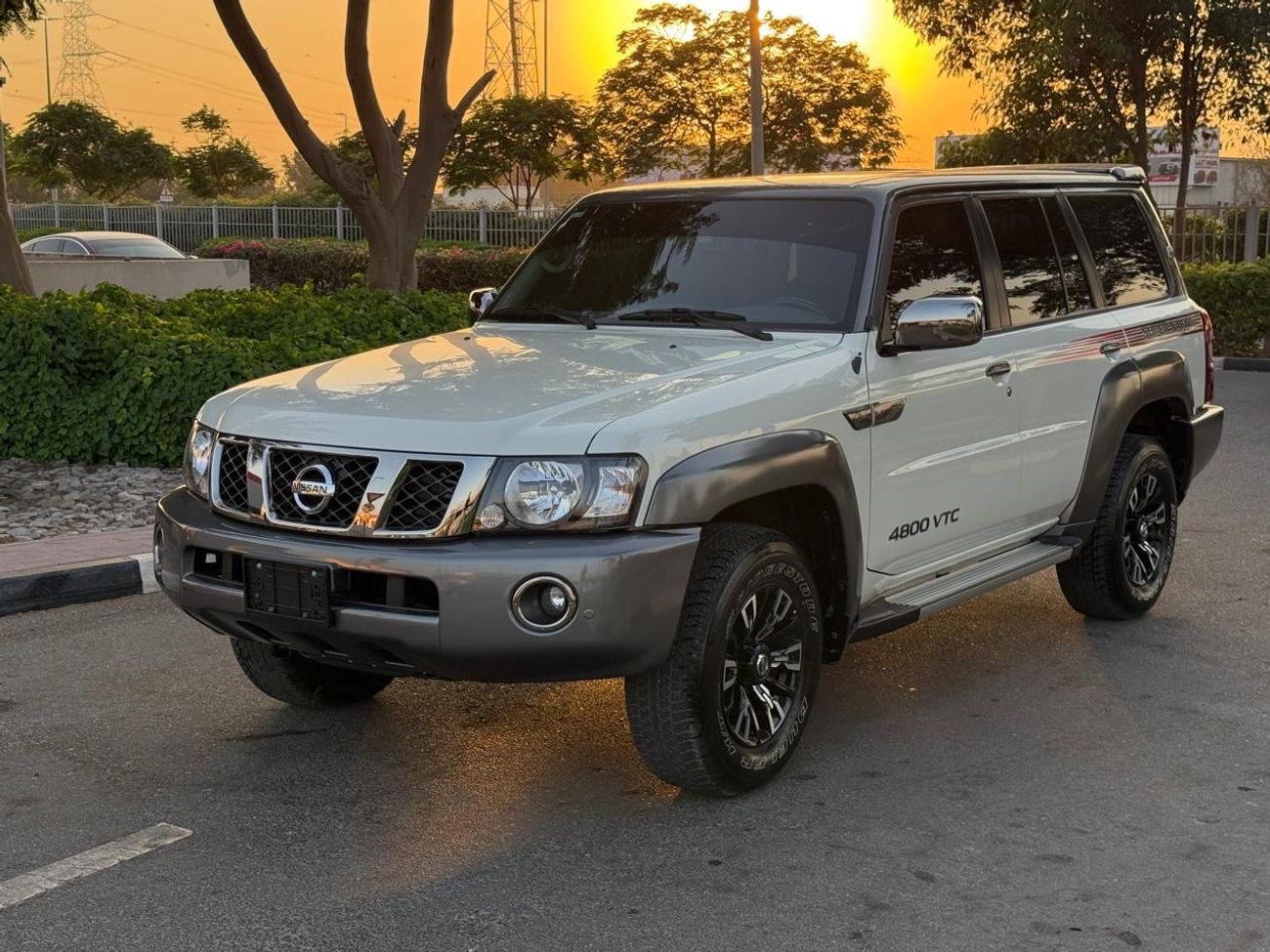 Nissan Patrol Super Safari GCC SPEC NEAT AND CLEAN UNDER WARRANTY