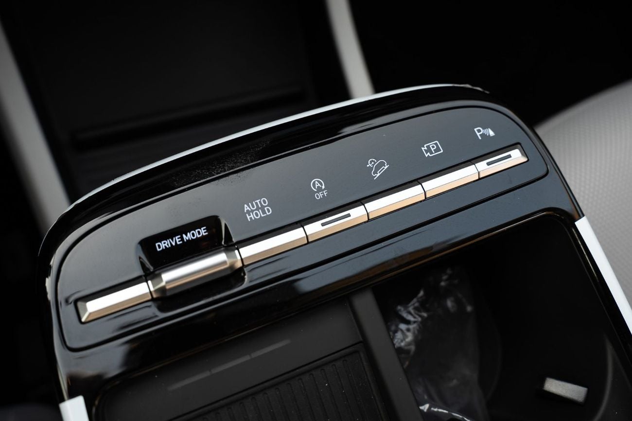 Hyundai Tucson Premium 1.6L GCC | Panoramic Roof (Only For Export)