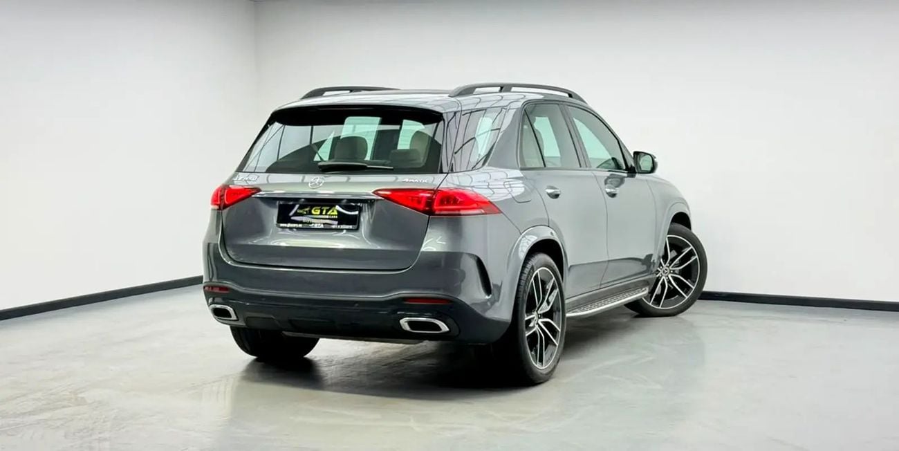 Mercedes Benz GLE 450 AMG GLE450 AMG 4MATIC, Warranty, Full Mercedes Service History, Fully Loaded, GCC