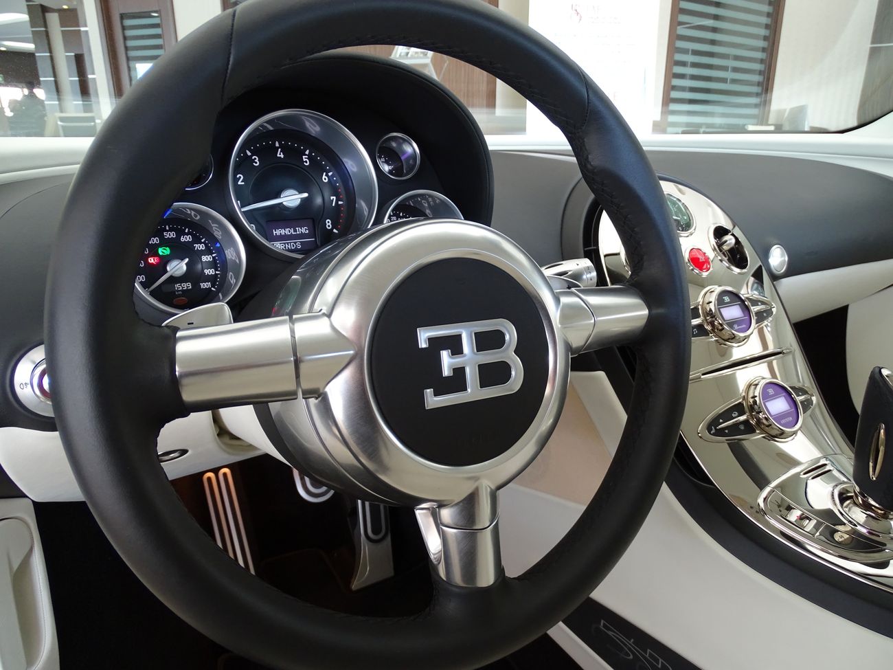 Bugatti Veyron Centenaire Nocturne one of one