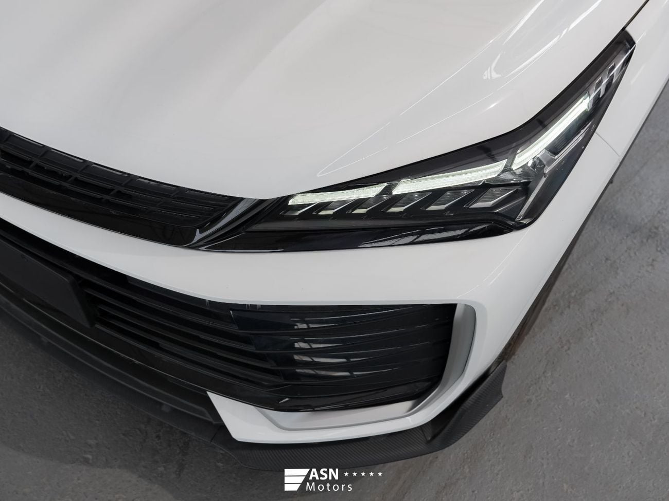 Geely Coolray (Export Price)