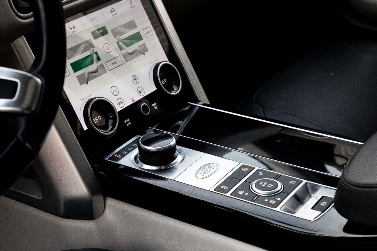 لاند روفر رينج روفر Range Rover | 3,898 P.M | 0% Downpayment | Range Rover Vogue!