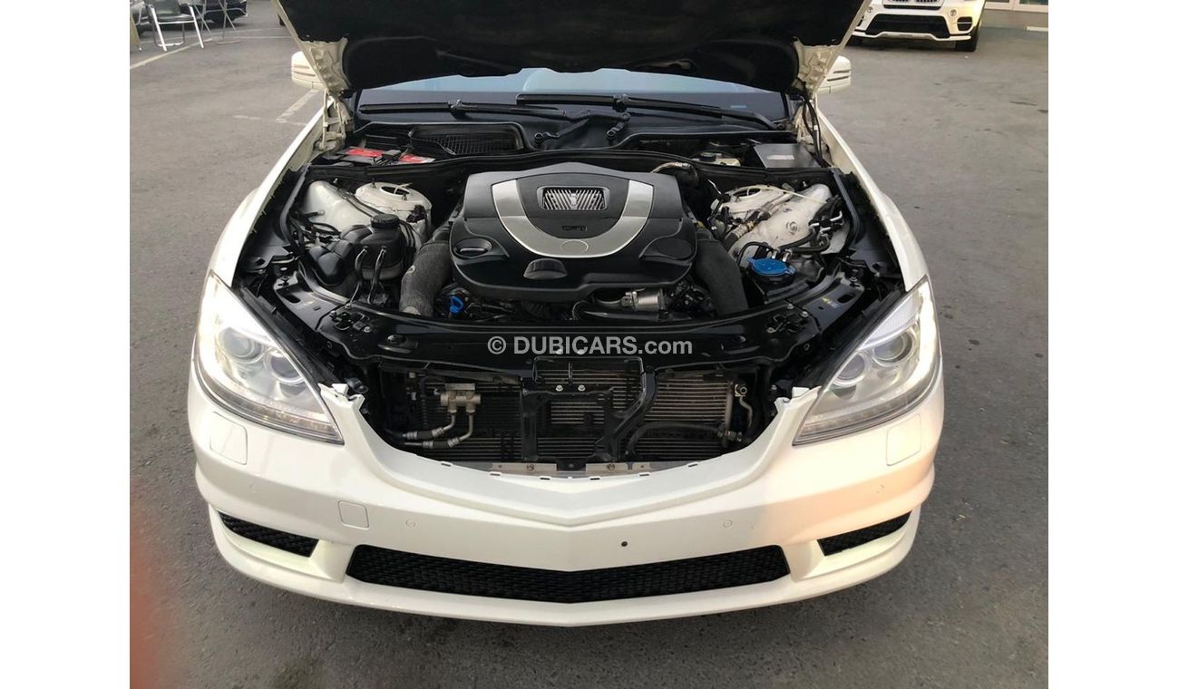 مرسيدس بنز S 550 موديل 2009 حاله ممتازه من الداخل والخارج فل مواصفات محول 2013 كت AMG  فل مواصفات كراسي جلد ومثبت سرع