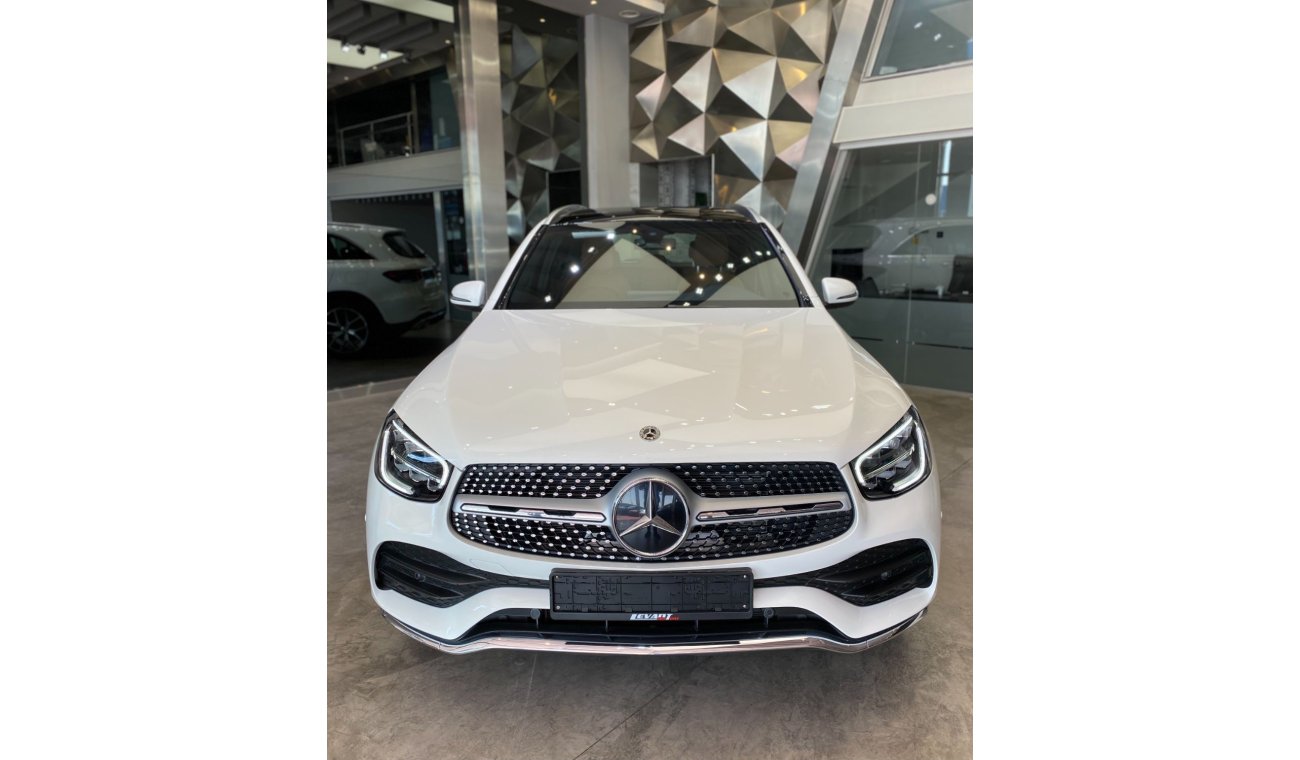 مرسيدس بنز GLC 200 4MATIC