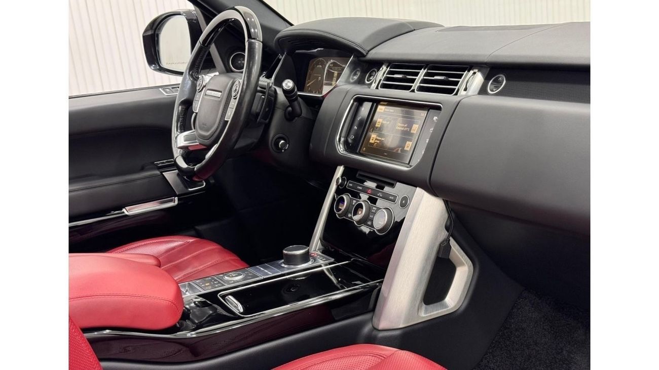 Land Rover Range Rover 2016 Range Rover Vogue SE Supercharged, 2025 Warranty, 2027 GTA Service Pack, Fully Loaded, GCC