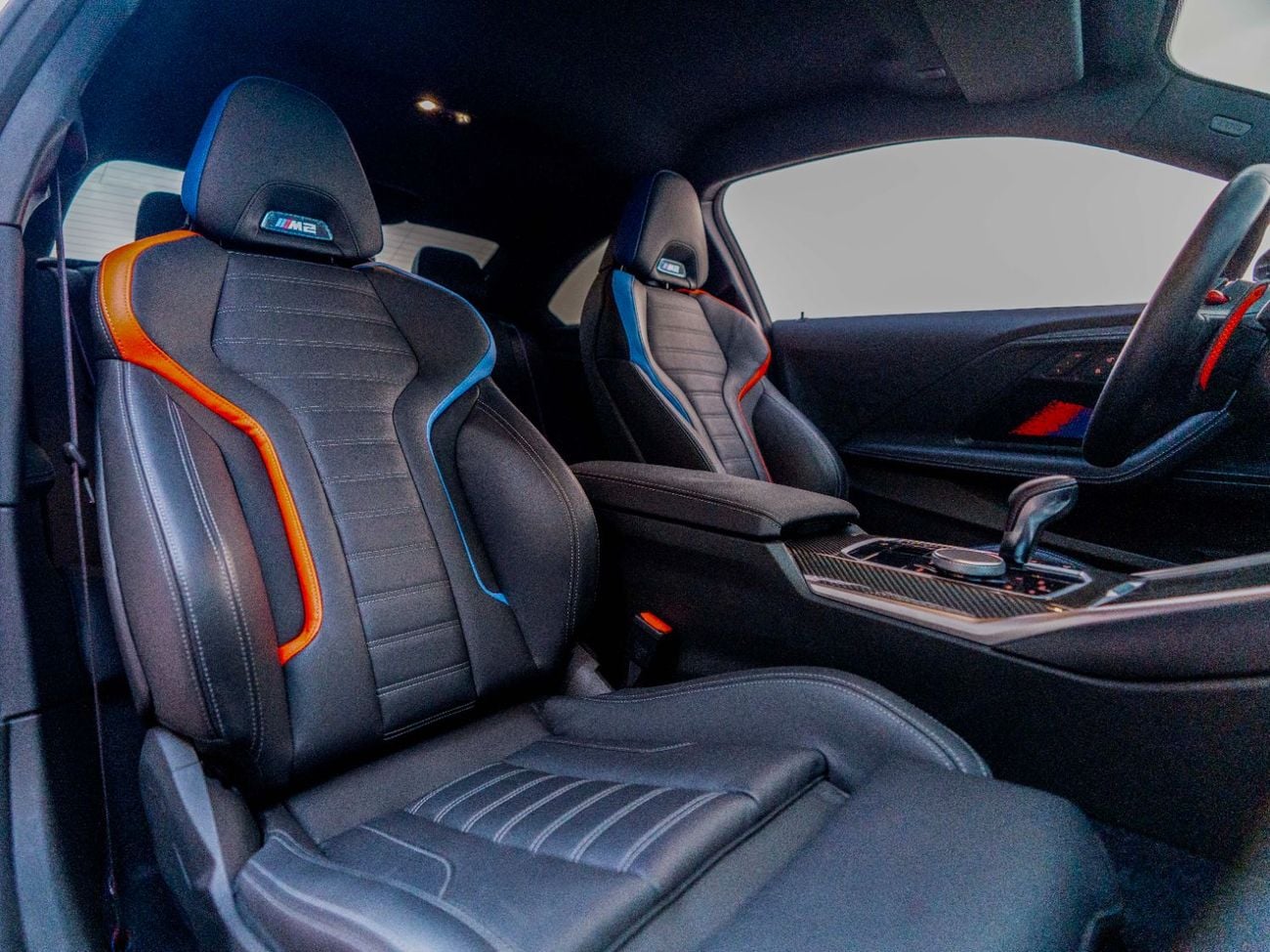 بي أم دبليو M2