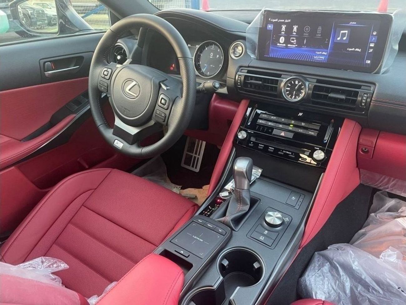 Lexus IS300 f- sport // IS 300 // MODEL 2025