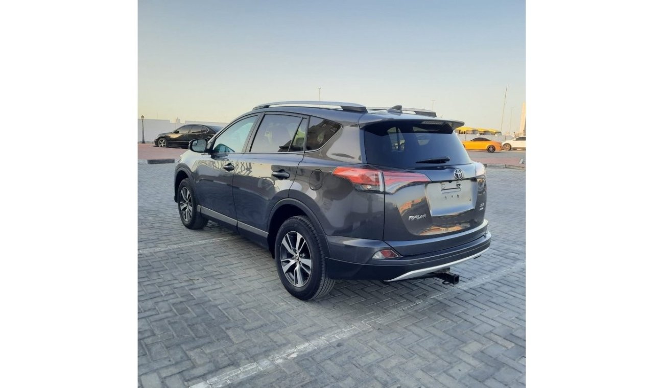 Toyota RAV4 2016 TOYOTA RAV4 XLE