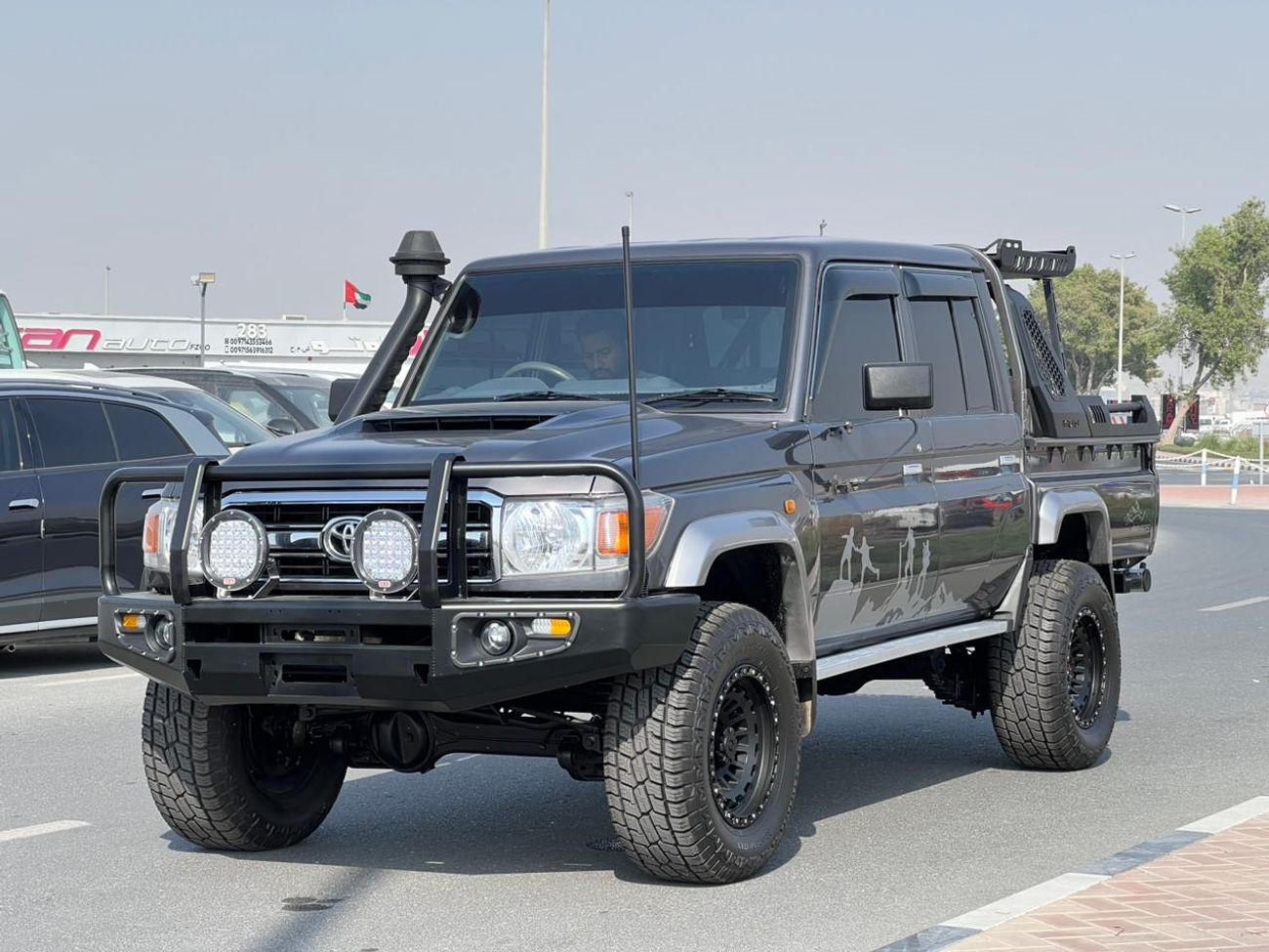 Toyota Land Cruiser Pick Up The Toyota Land Cruiser Pickup (specifically the 70 Series/LC79) is a legendary, heavy-duty 4WD work