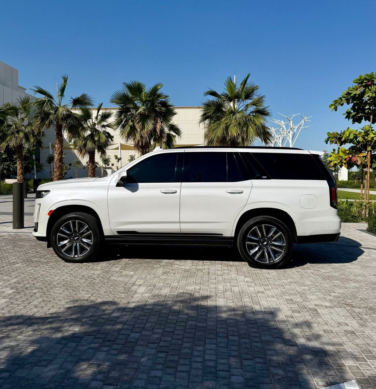 Cadillac Escalade Sport 6.2L 4WD