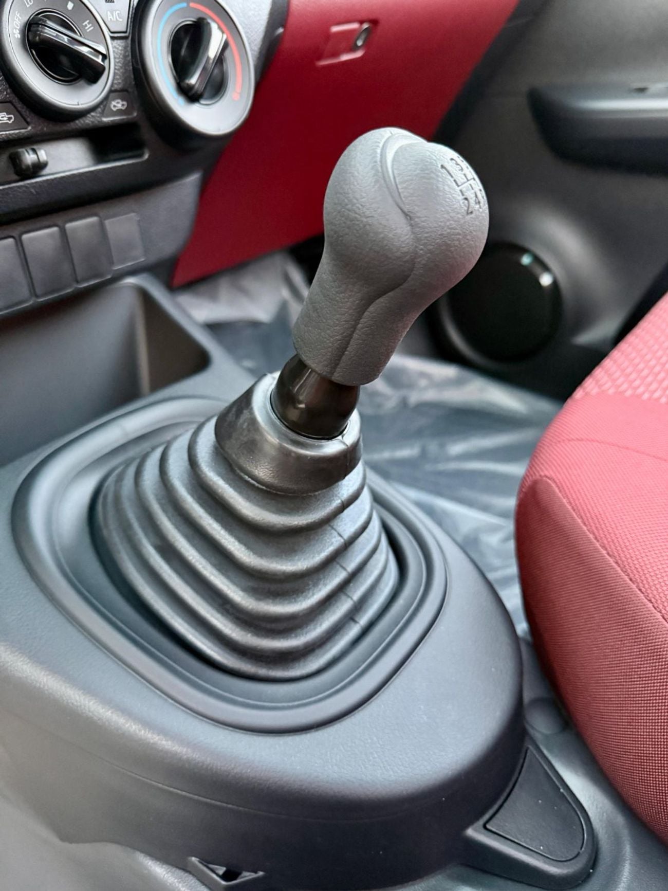 تويوتا هيلوكس TOYOTA HiLUX - SiNGLE CAB - 2.7 - (TGN126) 4WD - 2026 - WHiTE - PETROL