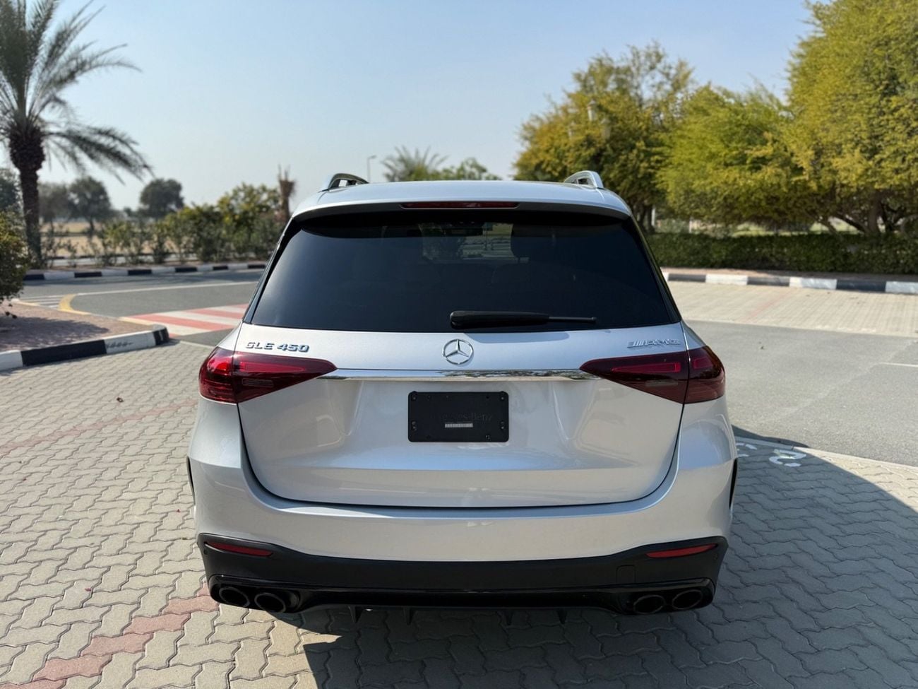 مرسيدس بنز GLE 450 Premium 3.0L (389 HP)