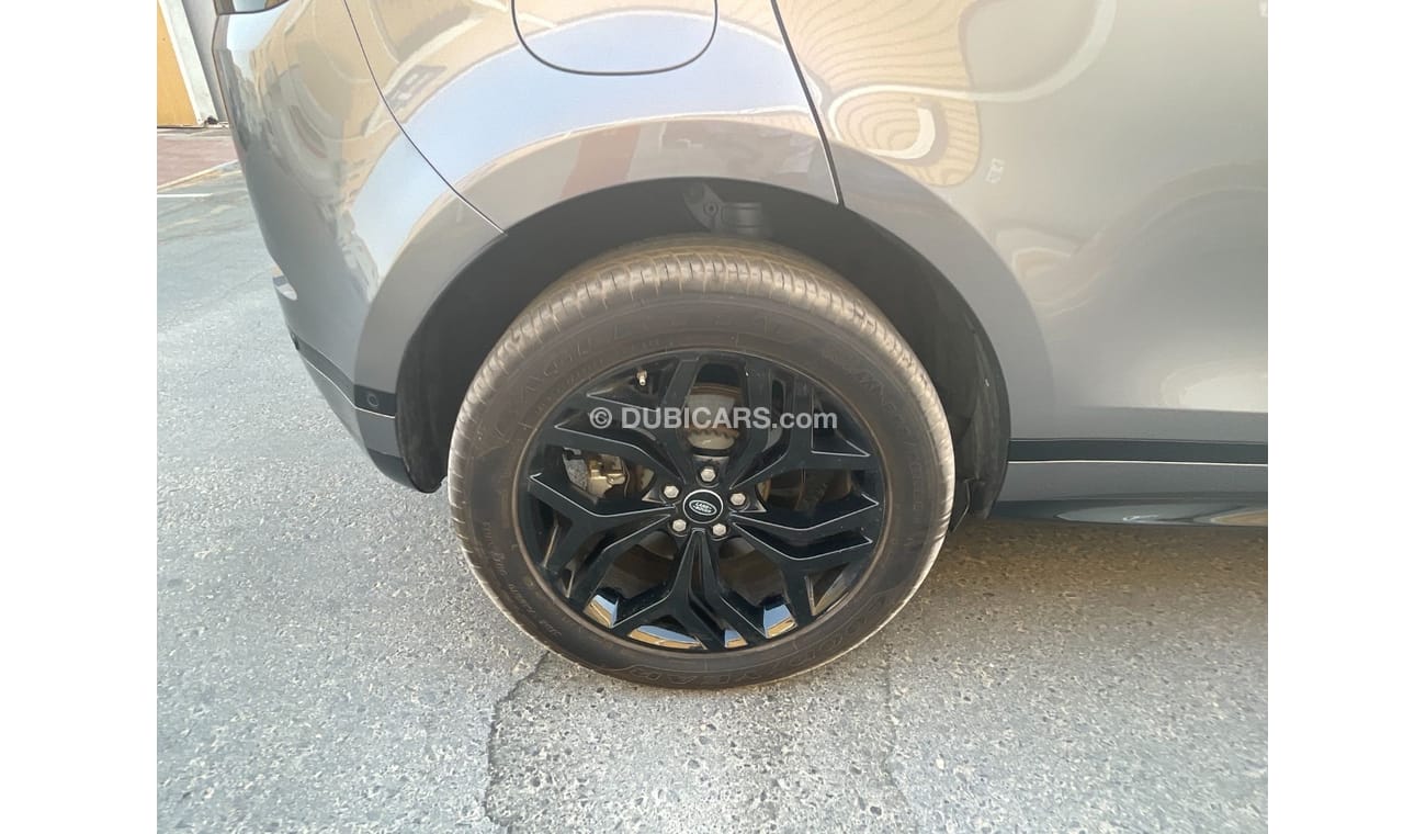 لاند روفر رانج روفر إيفوك P300  R-ديناميك S موديل 2021 بانوراما ار دايناميك 2000 سي سي - دفع كلي رباعي / ماشية قليل جدا