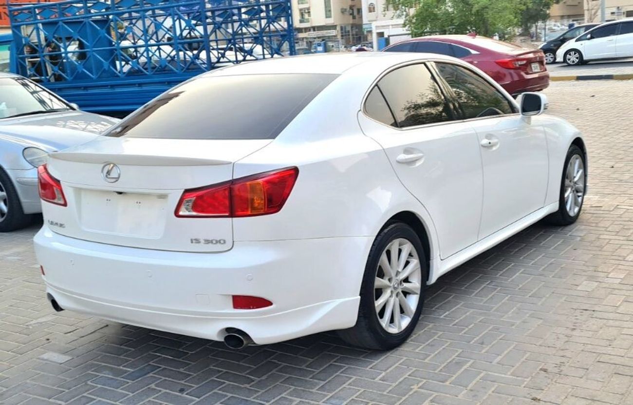 Lexus IS300 LEXUS IS300 GCC 2009