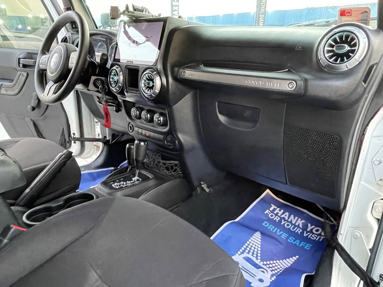 Jeep Wrangler Sport 3.6L A/T