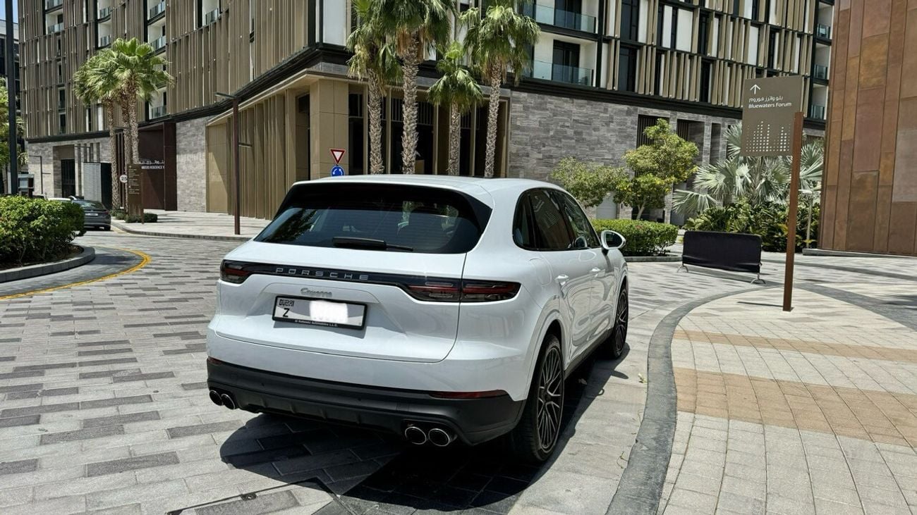 Porsche Cayenne Std 3.0L (340 HP)