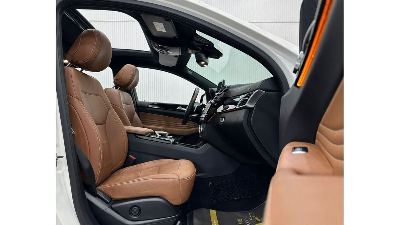 Mercedes-Benz GLE 43 AMG Coupe 2019 Mercedes Benz GLE43 AMG 4MATIC, October 2024 Mercedes Warranty, Full Options, Low Kms, GC