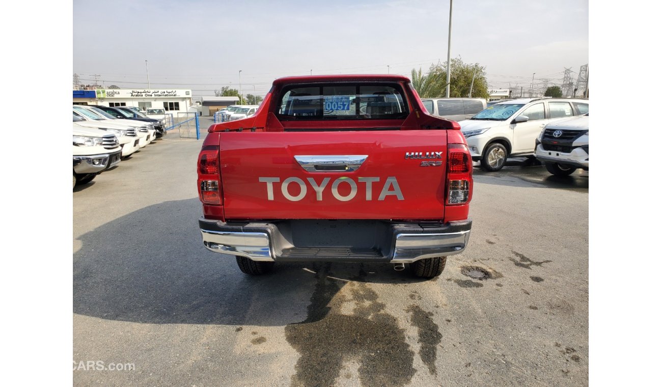 تويوتا هيلوكس TRD SPORTIVO 4.0LFULL OPTION