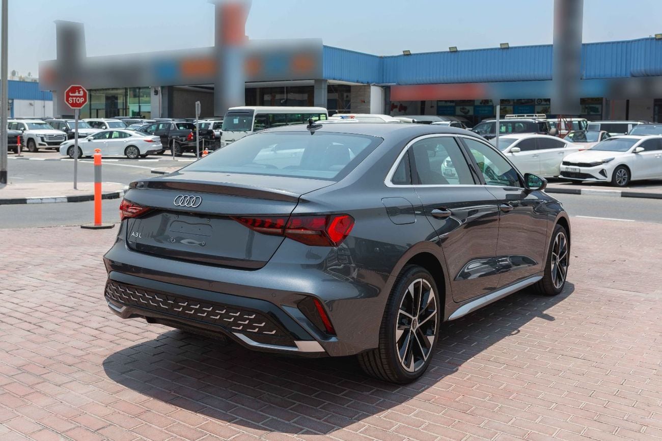 Audi A3 35 TFSI S-LINE Audi A3 1.5T 35 TFSI S-Tronic Sedan 2025 Grey (FOR EXPORT)