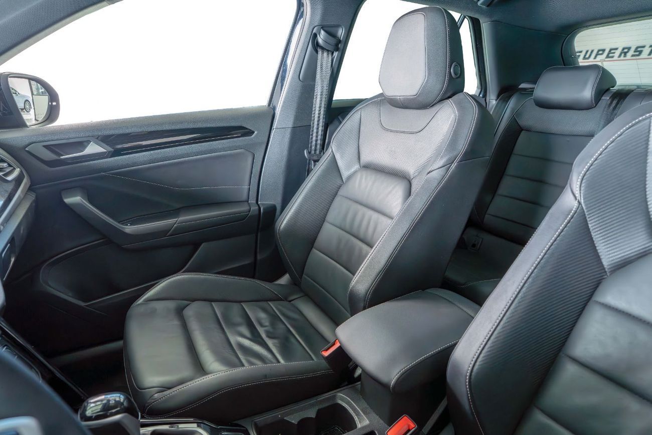 Volkswagen T ROC R-line 1.4L GCC-Al Nabooda Warranty Until 12/2027 Service Contract Until 12/2028