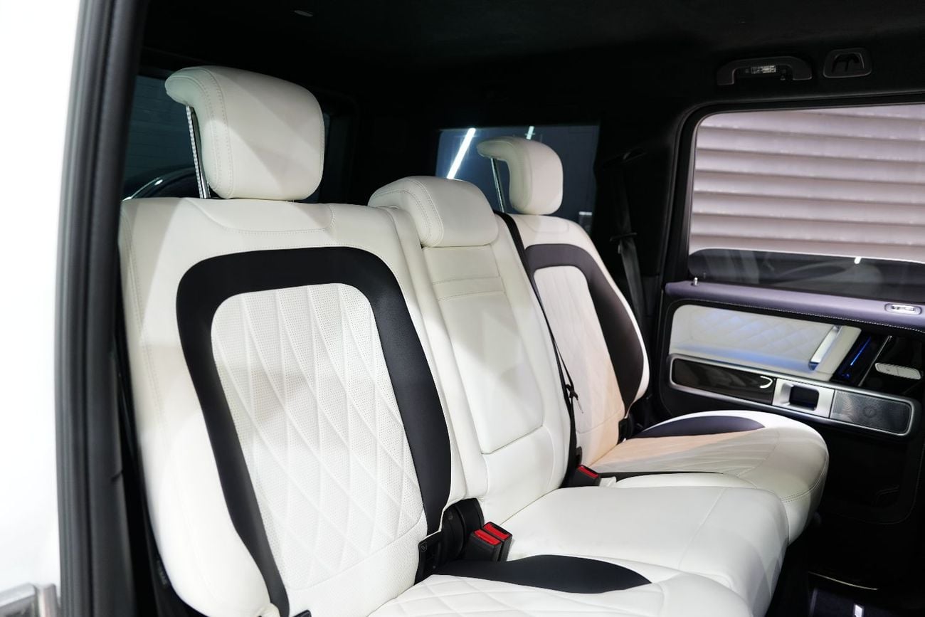 Mercedes Benz G63 AMG STD Night Package, Carbon Fiber Interior!!