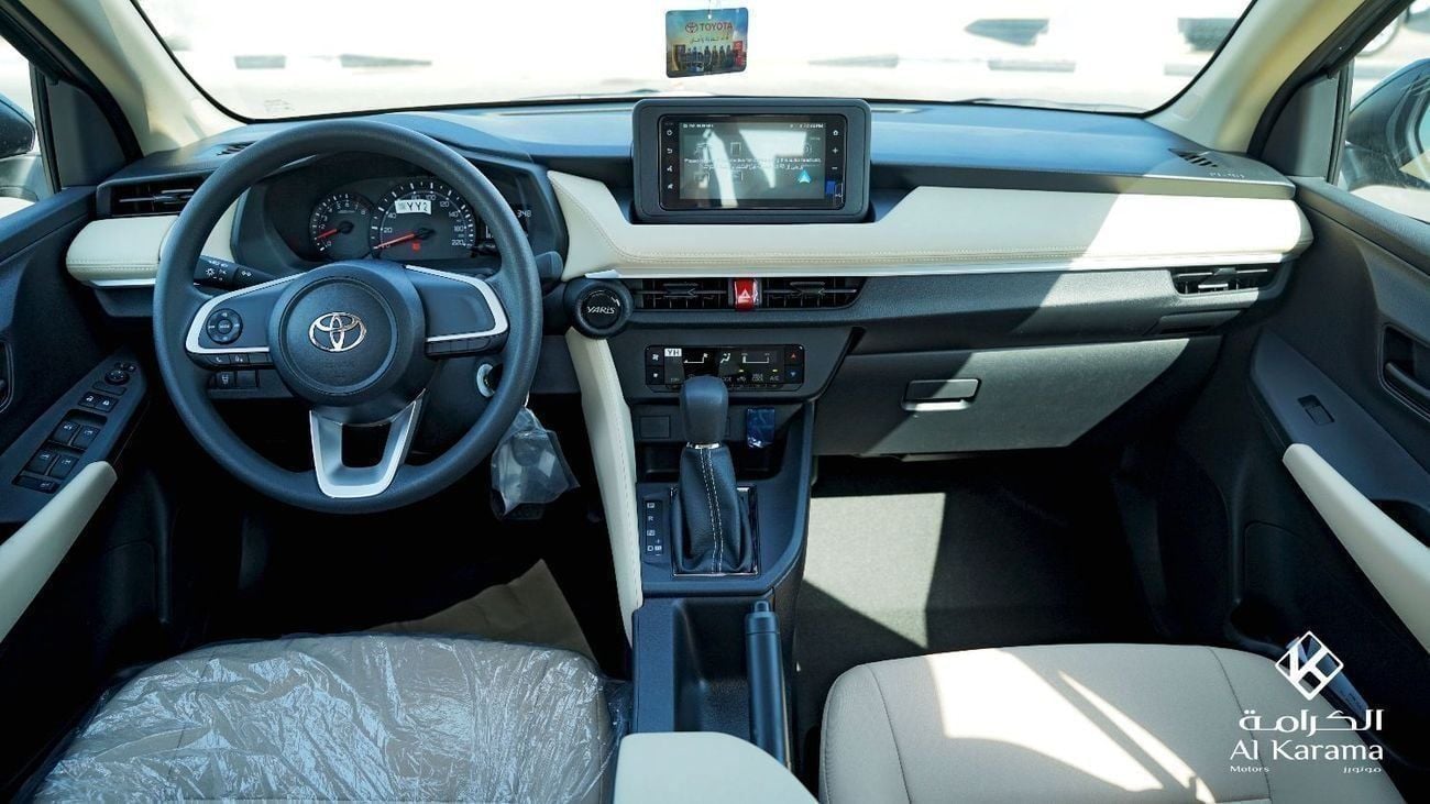 تويوتا يارس Y - 1.3L | 15"Alloy Wheels | Rear Camera | Digital AC | GCC Specs | 22km+/LTR