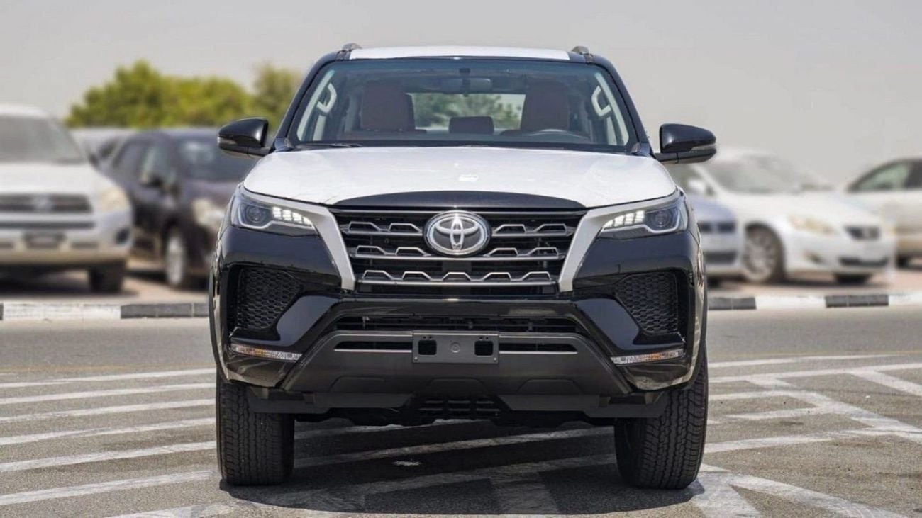 Toyota Fortuner EXR TOYOTA FORTUNER 2.7L PETROL V4 4WD 7SET 2026