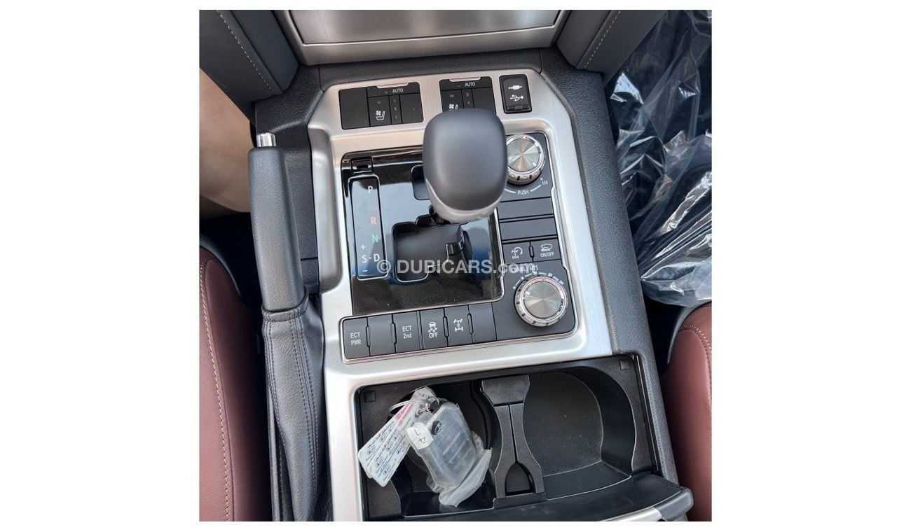 Toyota Land Cruiser VXR