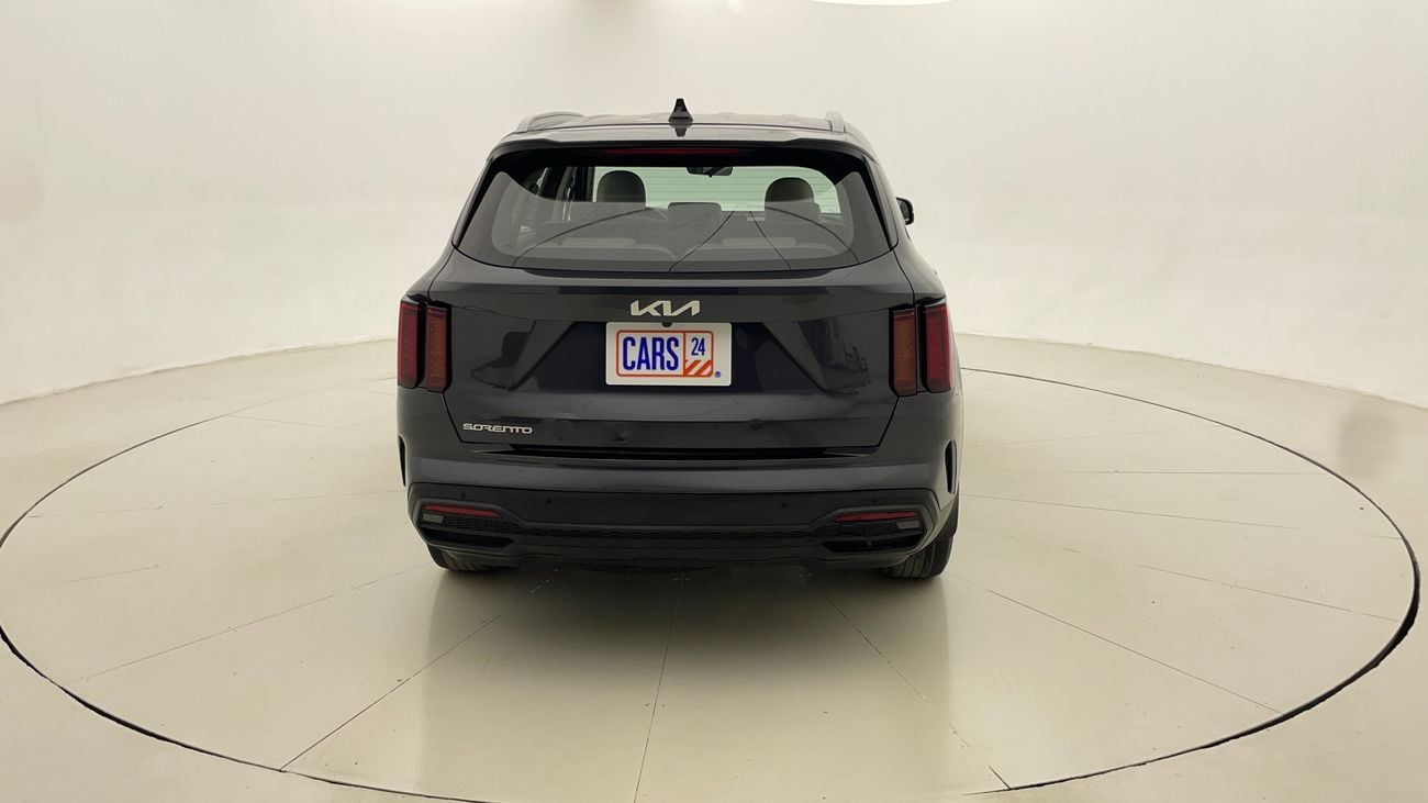 كيا سورينتو LX 2.5 | بدون دفعة مقدمة | اختبار القيادة في المنزل
