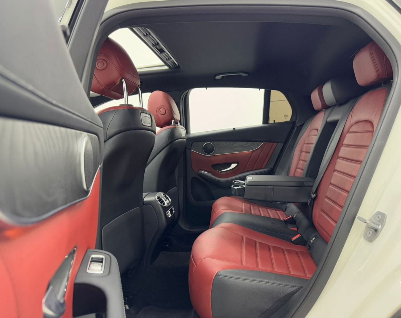 Mercedes-Benz GLC 43 AMG 2019 Mercedes Benz GLC43 AMG 4MATIC Coupe, Warranty, 2027 GTA Service Pack, Excellent Condition, GCC