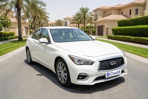 إنفينيتي Q50 LUXE كارس24 هي سوق ضخم للسيارات المستعملة موثوق ومضمون ٪كارس24 هي سوق ضخم للسيارات المستعملة موثوق ومضمون