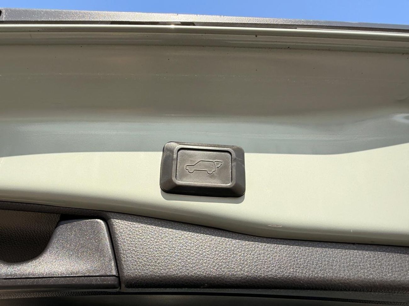 Toyota RAV4 XLE 2.5L