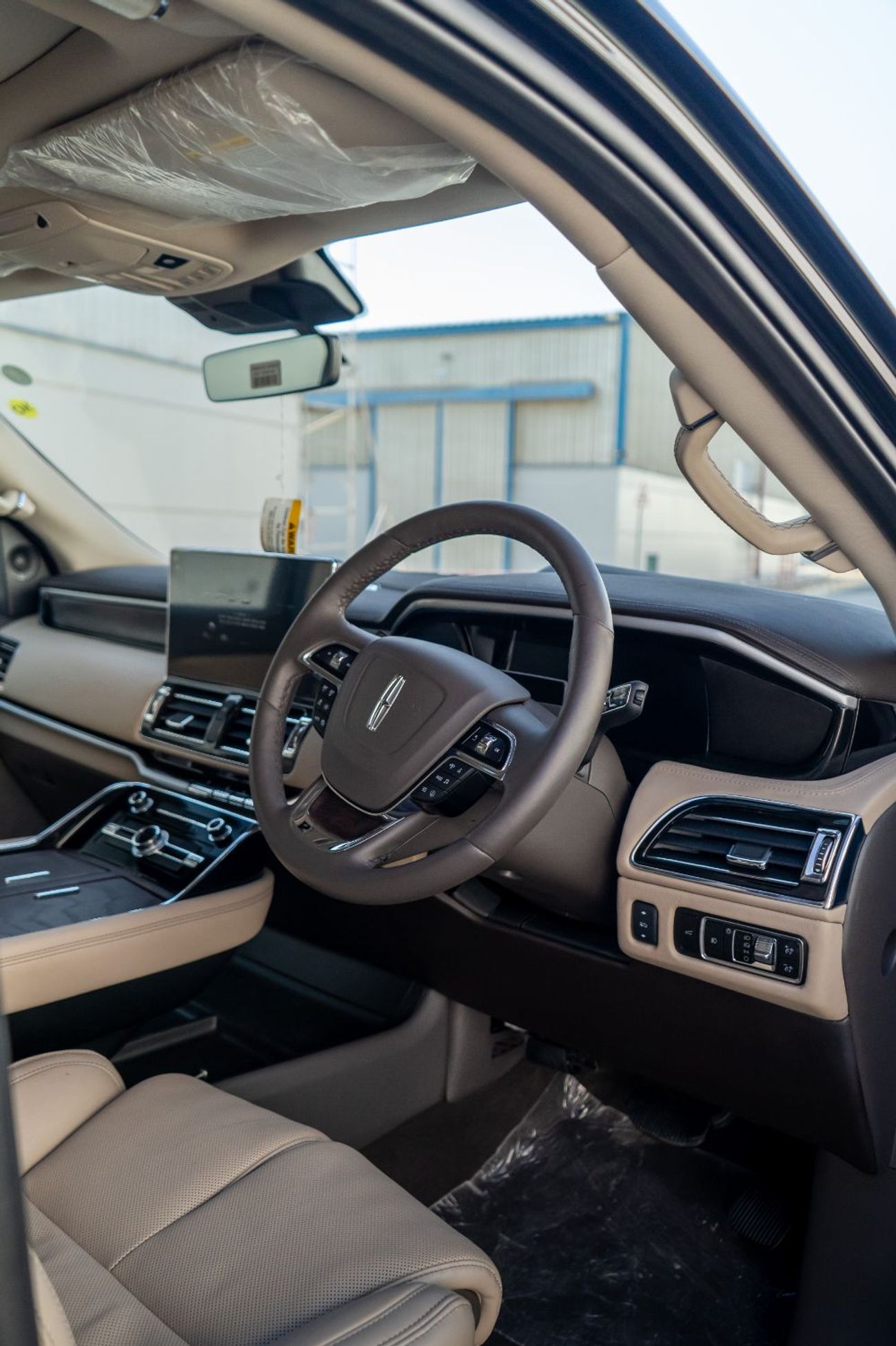 Lincoln Navigator Presidential 3.5L IN RHD (RIHGT HAND DRIVE )