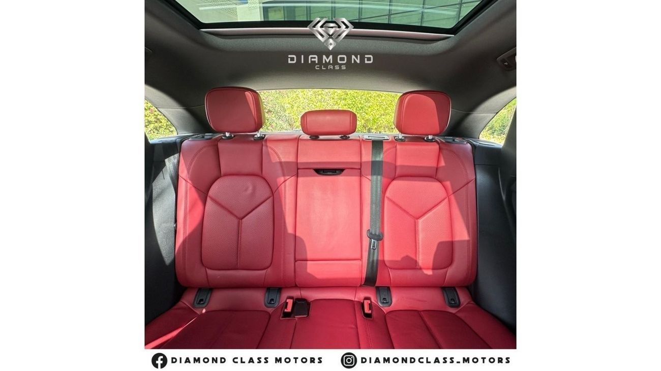 Porsche Macan Porsche Macan 2.0T Panoramic  Full Option  2021 GCC  Under Warranty