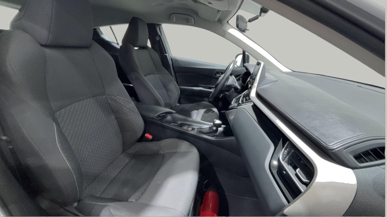 Toyota C-HR GX 2023 | AED 1027/Month | 0 DP | 30 Day Return | Warranty | Service History