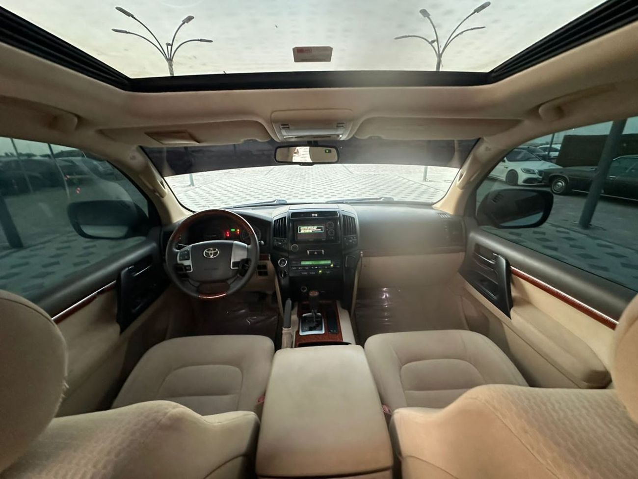 تويوتا لاند كروزر تويوتا لاندكروزر GXR V8 خليجي 2012 محول 2015