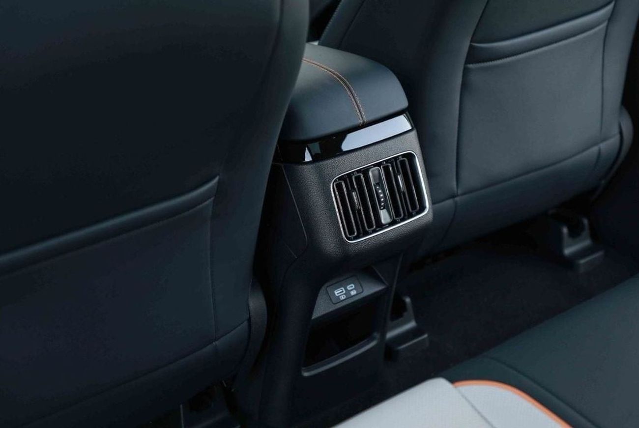 BYD Song Plus 2024 BYD SONG PLUS HONOR CHAMPION FLAGSHIP - BLACK inside GREY & BLUE | Export Only