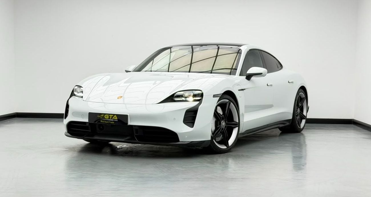 بورش تايكان TURBO