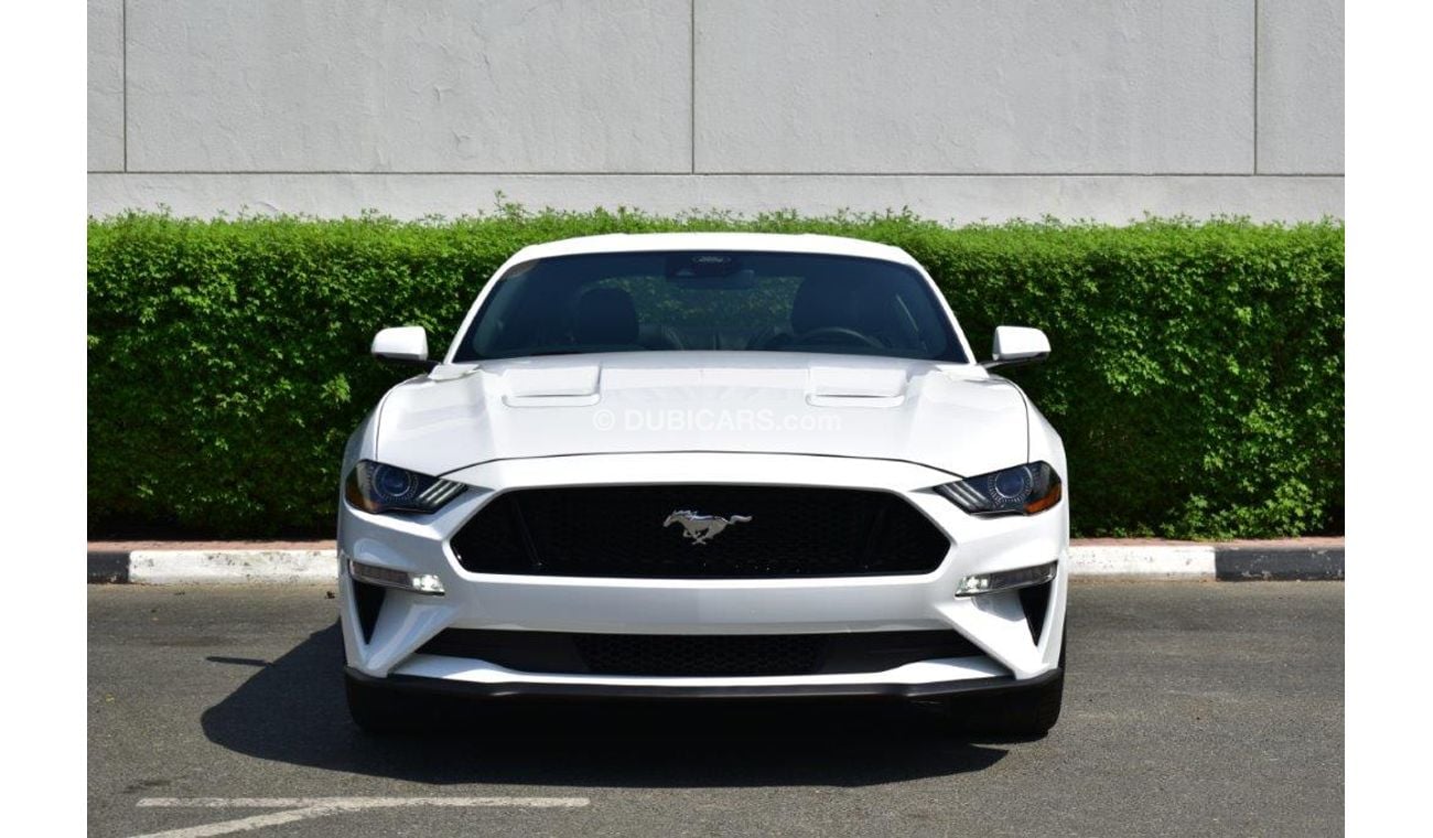 Ford Mustang Fastback GT Premium V8 5.0L Automatic