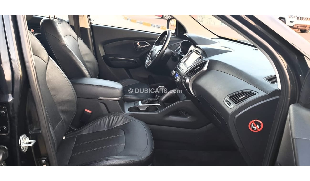 Hyundai Tucson Hyundai tucson 2015 full options