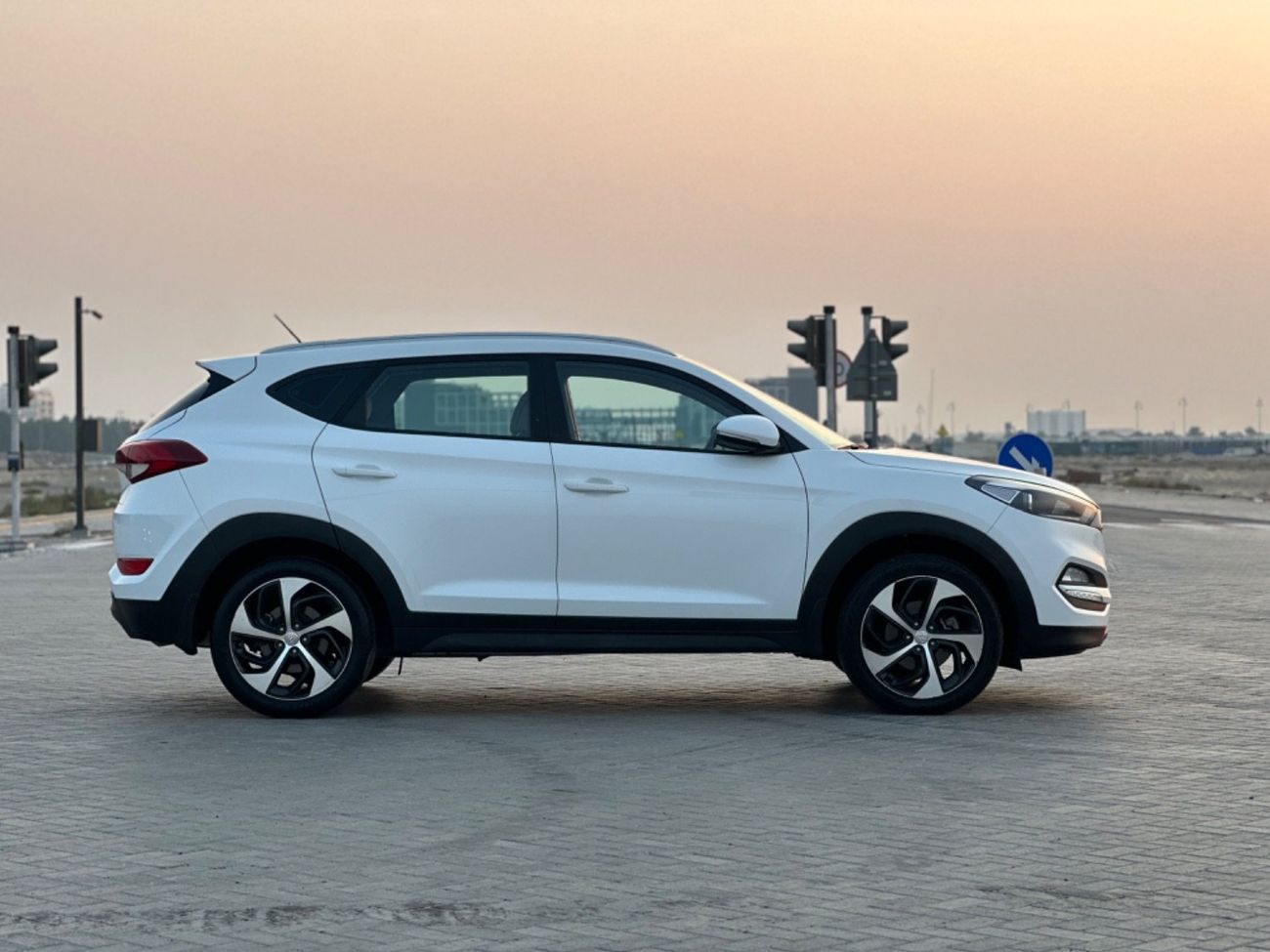 هيونداي توسون موديل 2018 خليجي حاله ممتازه من الداخل والخارج