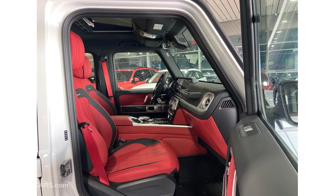 Mercedes-Benz G 63 AMG DOUBLE NIGHT PACKAGE